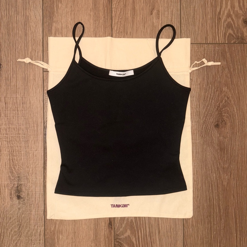 Tank Air Studio Tank